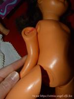 Lot une poupée Modes et Travaux Marie Françoise 1967 avec défauts